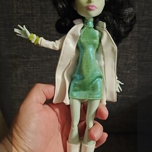 MONSTER HIGH SCARAH SCREAMS 2013 Vintage